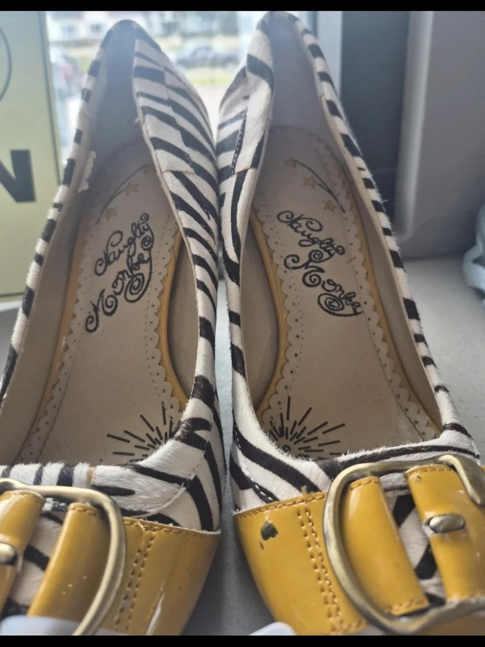 naughty monkey Zebra-Print Ballet Flats with Yellow Buckle